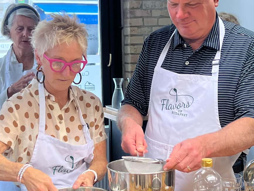Budapest: Chimney Cake Baking Class – More Flavors & Drinks - Who should book this class?