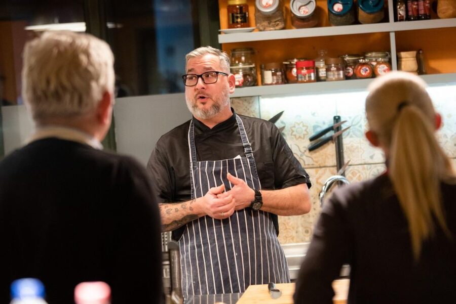 Budapest: Cooking School – Hungarian Menu & Local Market - Drinks and the long-awaited lunch