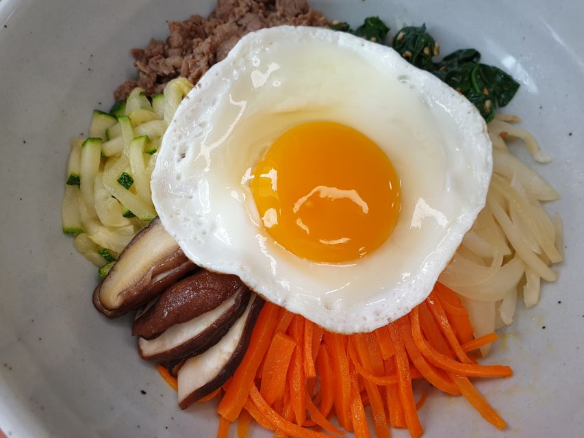 Busan: Small-Group Traditional Korean Food Cooking Class - Making bibimbap, Korea’s practical rice classic