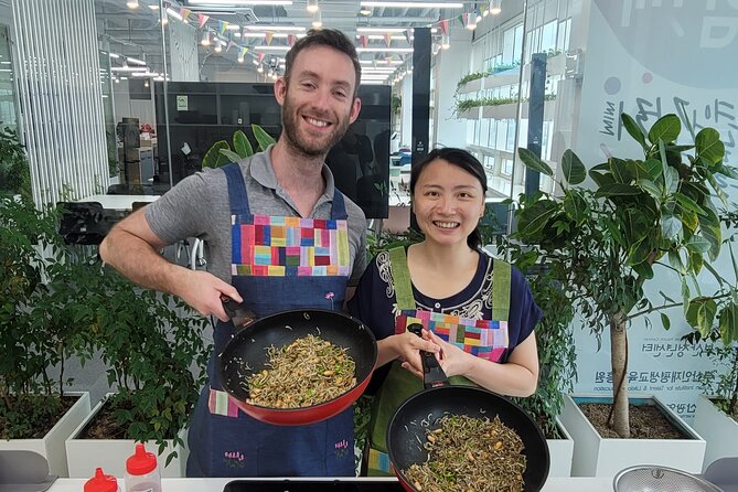 Busan Tailored Korean cooking class (Vegan OK)with market tour - Timing, meeting details, and small practical matters