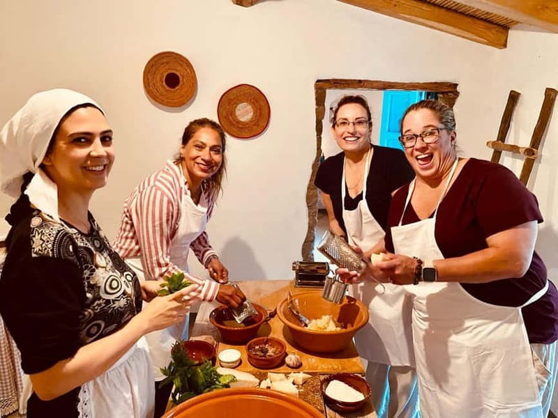 Cagliari: Cooking Class - Reaching the Campidanese house near Pula