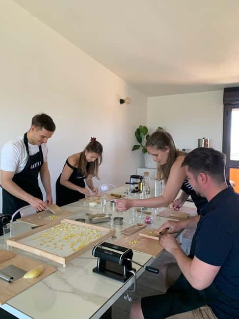 Cagliari: Pasta Cooking Class with 3-Course Dinner - The sea view is more than decoration