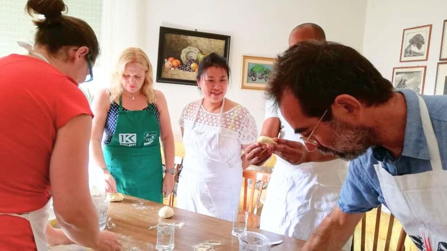 Cagliari: Sardinian Cooking Class with Meal and Drinks - Key details before you book