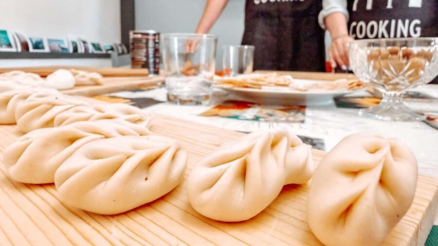 Cagliari: Sardinian Cooking Class with Meal and Drinks - The tricky a spighedda fold