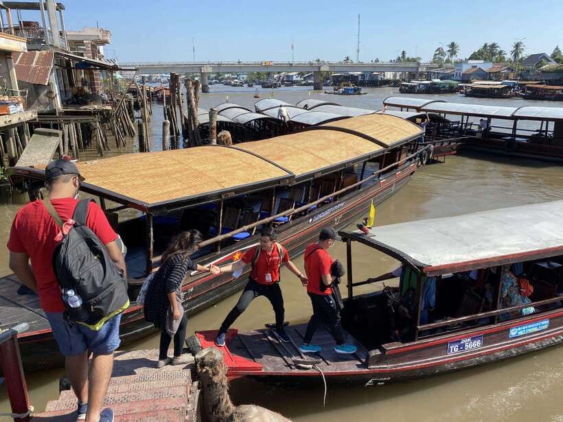 Cai Be Mekong Delta: Cooking Class, Cycling, Craft Villages - Paddling through the smaller canals