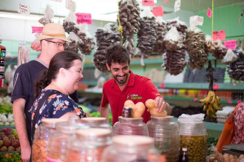 Cancún: Cooking Class and Optional Local Market Tour - Starting with a Cancún market visit