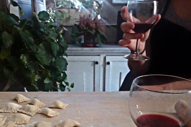 Catania Home Cooking: Pistachio Ravioli, Sicilian Pasta & Wine - Starting with Sicilian bruschette