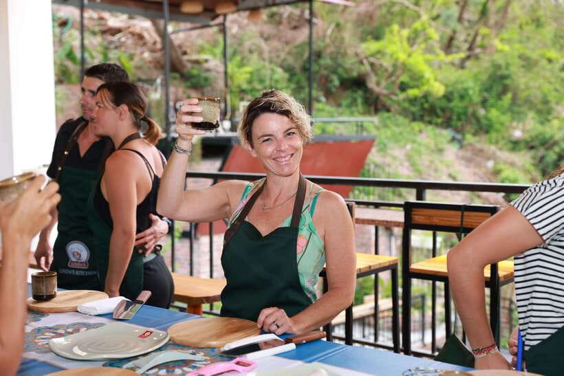CatBa: Authentic Vietnam Cooking Class and local market tour - What the class does especially well