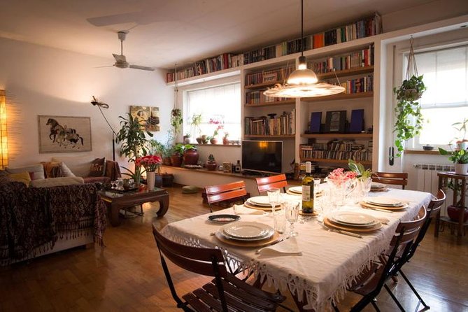 Cesarine: Dining & Cooking Demo at Local's Home in Alberobello - The short cooking demonstration
