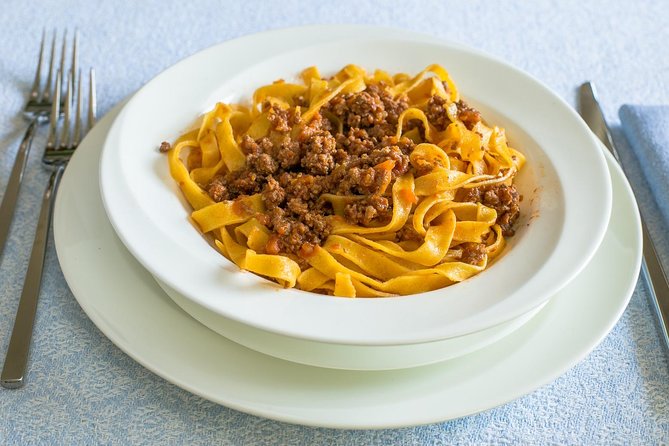 Cesarine: Dining & Cooking Demo at Local's Home in Bologna - The three-course menu and what you may eat