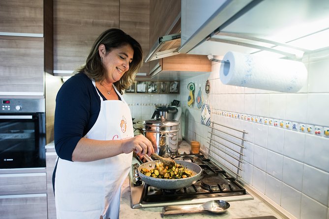 Cesarine: Home Cooking Class and Meal with a Local in Venice - What the price really buys