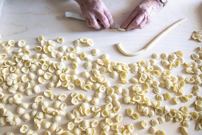 Cesarine: Home Cooking Class & Meal with a Local in Alberobello - Families, beginners, and different comfort levels