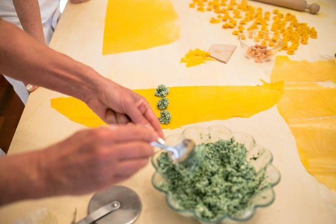 Cesarine: Home Cooking Class & Meal with a Local in Bologna - Why Bologna is the right place to make pasta