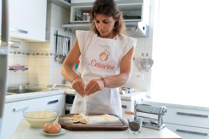 Cesarine: Home Cooking Class & Meal with a Local in Varenna - Making the seasonal starter