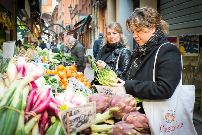 Cesarine: Market Tour & Cooking Class at Local's Home in Bologna - Timing, meeting point, and practical details