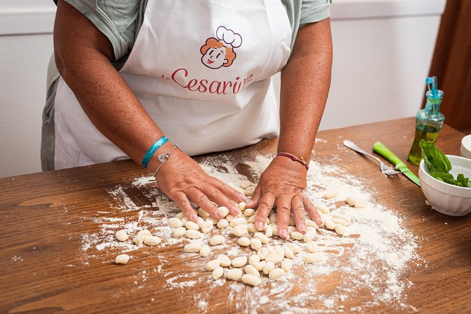 Cesarine: Small Group Market Tour & Cooking Class in Messina - Timing matters in a short Messina visit
