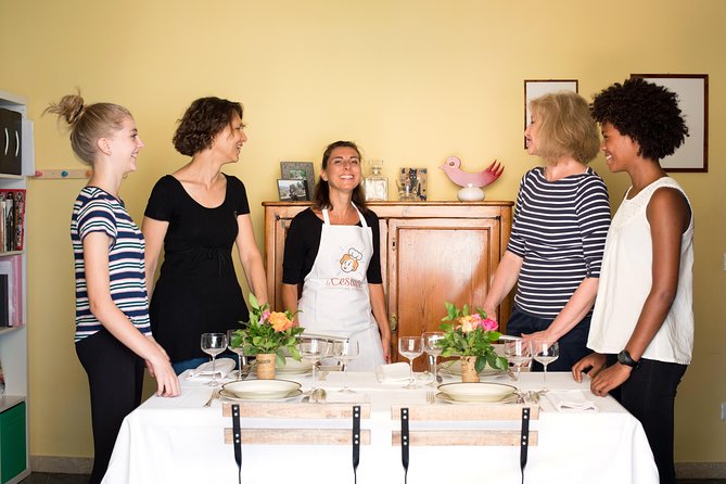 Cesarine: Venice Show Cooking & Dining Experience at Local's Home - Key points to know before booking