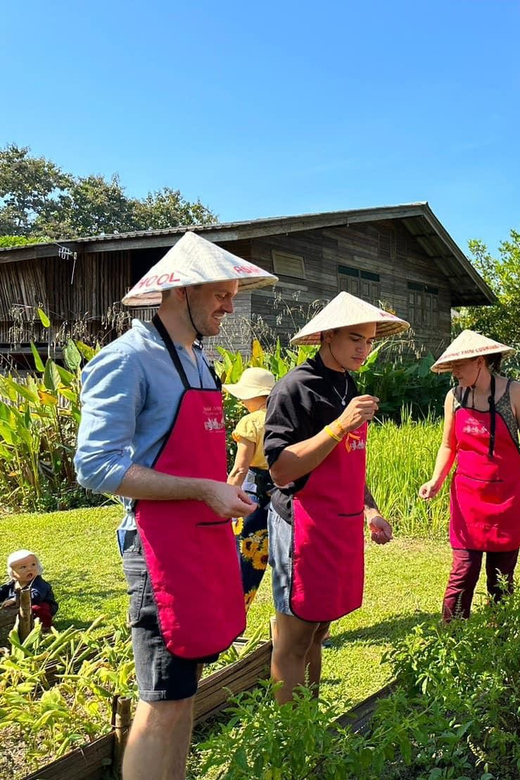Chiang Mai: Asia Scenic Thai Cooking School - Cooking at Your Own Station