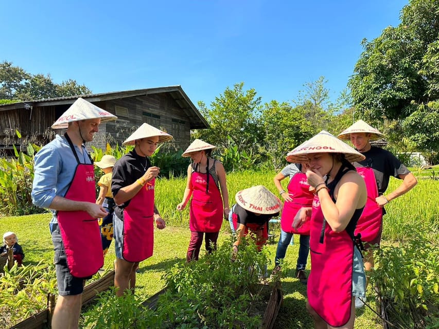 Chiang Mai: Asia Scenic Thai Cooking School - What the Recipe Book Adds