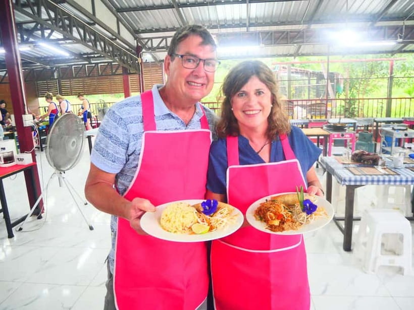 Chiang Mai: Full-Day Thai Cooking Experience at a Local Farm - Who will enjoy this full-day class most