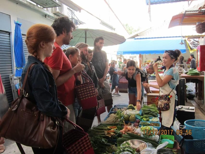 Chiang Mai: Half Day Evening Cooking Class with Market Tour - The instructors: warm, funny, and practical