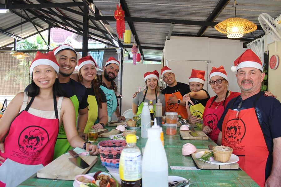 Chiang Mai: Half Day Evening Cooking Class with Market Tour - Practical details that affect your choice