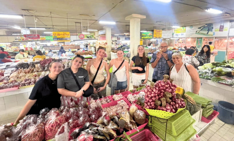 Chiang Mai : Super Fun Thai Cooking Class - Moving Into the Open-Air Kitchen
