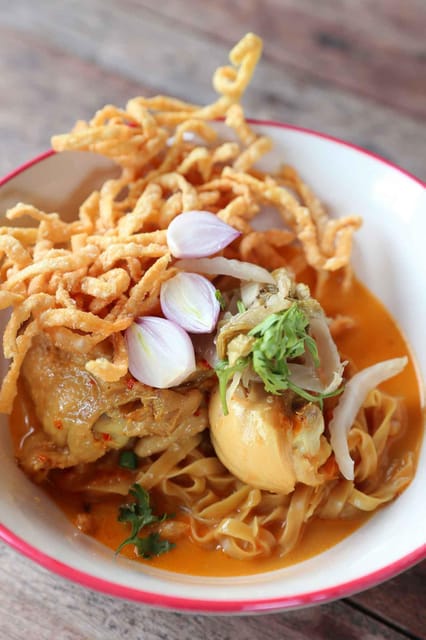 Chiang Mai : Traditional Northern Cooking Class - Fresh ingredients and a family-run atmosphere