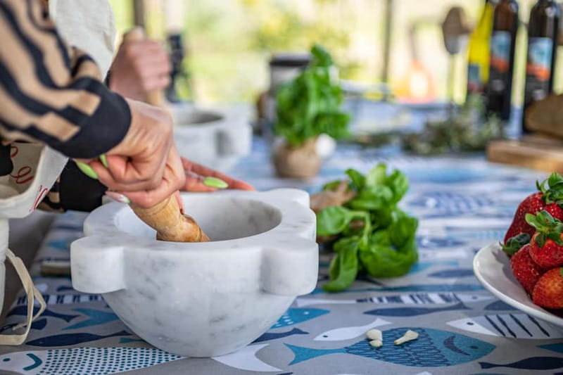 Cinque Terre: Pesto Cooking Class at a Local's Home - Reaching the home above the coast