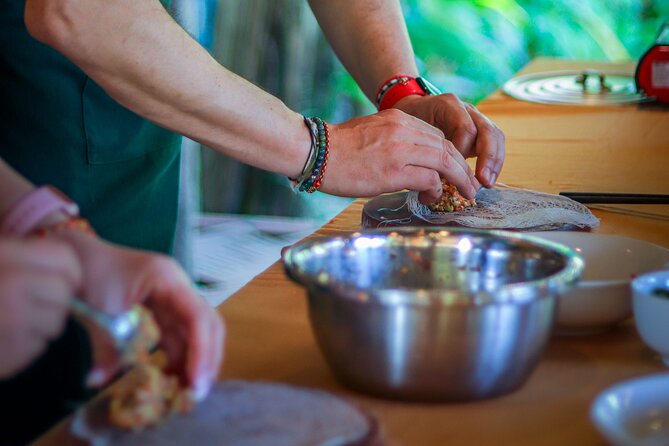 Cocolocal Farm Cooking Class with market tour and basket boat - How the price compares with the experience