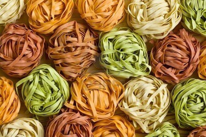 Colorful Pasta Tagliatelle and Ravioli Cooking Class near Arezzo - Making colorful egg pasta from scratch