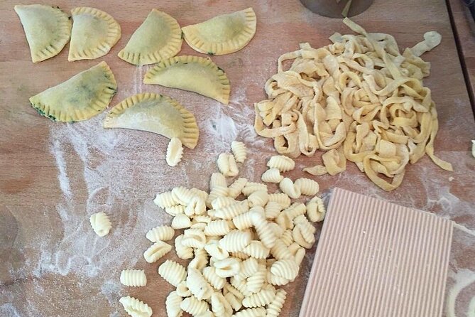 Cook With Us in Rome: A Hands-On Cooking Experience 09:20AM class - Key points at a glance