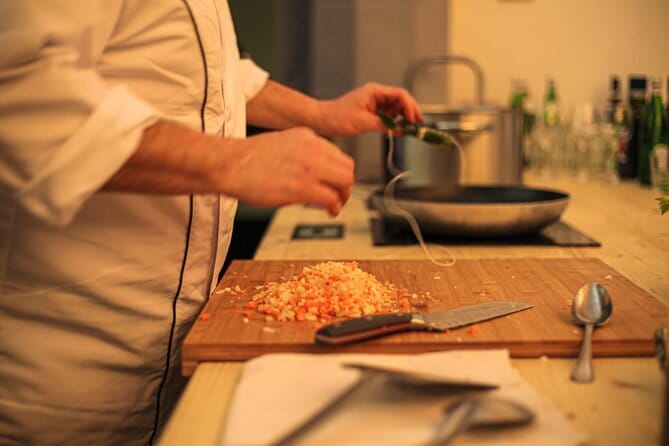 Cooking Art Brunelleschi - Pasta making beside Brunelleschi’s Dome