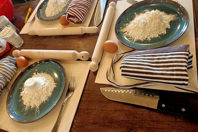 Cooking Class 2 Hour Spanish Steps - Fettucine and Tiramisù - Making fettuccine from flour and eggs