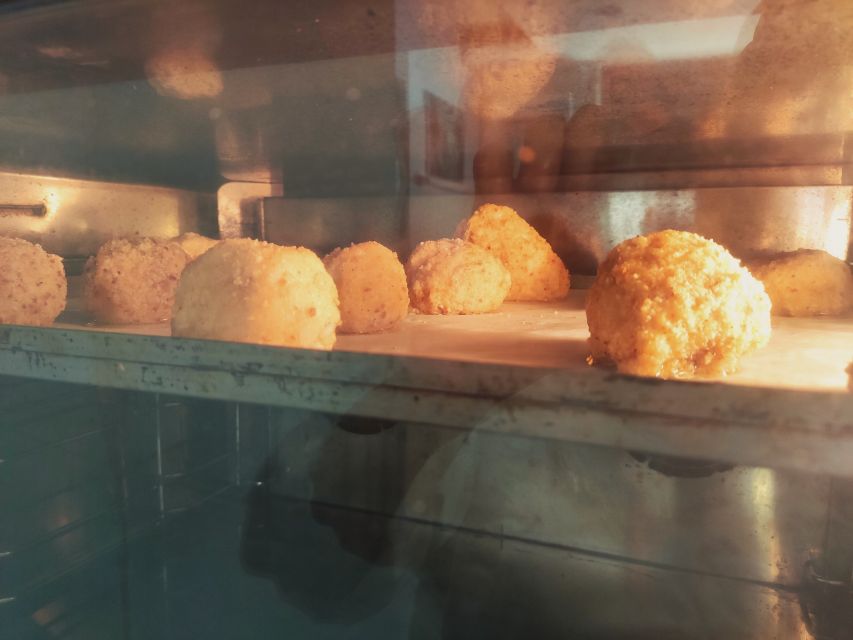 Cooking Class Arancini in Catania - Learning the rice behind the arancino
