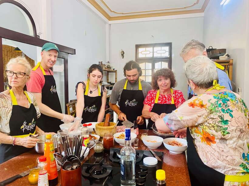 Cooking Class at Green Bamboo - Green Bamboo compared with a standard cooking demonstration