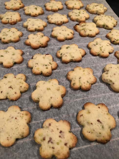Cooking class : Baking “Bredele” Alsatian Biscuits, Colmar - The take-home batch changes the value calculation