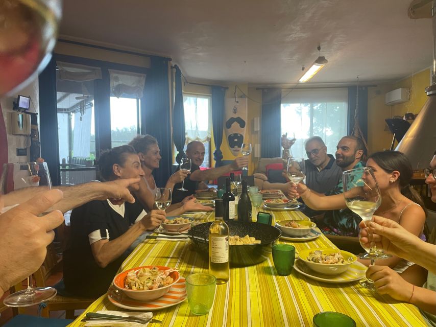 Cooking class, dinner and wine tasting in Lecce (Corigliano) - Salento sauces, dinner, and local wine