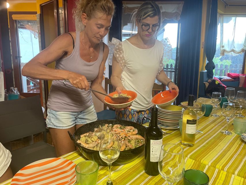 Cooking class, dinner and wine tasting in Lecce (Corigliano) - Dinner beside the large central fireplace