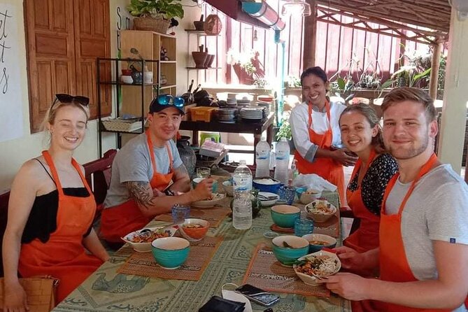 Cooking Class in Ko Samui for Small Group - A 30-minute lesson in the local market