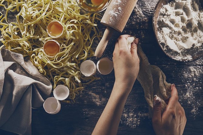 Cooking Class in Rome's Countryside - Making pasta from dough to plate
