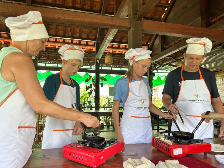 Cooking Class in Tra Que Organic Vegetable Village - What the $38 price includes