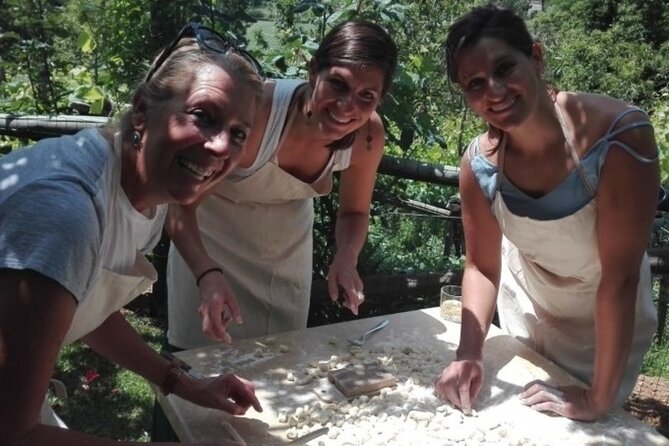 Cooking class: "Traditional dishes of the Mediterranean Diet" - Arriving at Il Tintore near Tramonti