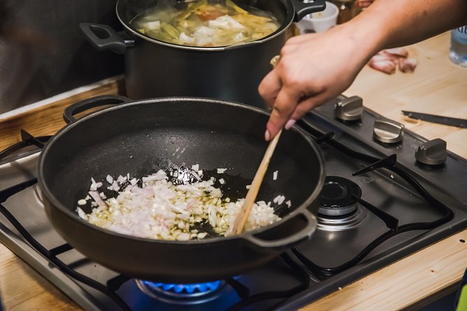 Cooking Class with Grandma. Groups & Corprative - Who will enjoy this Barcelona class?