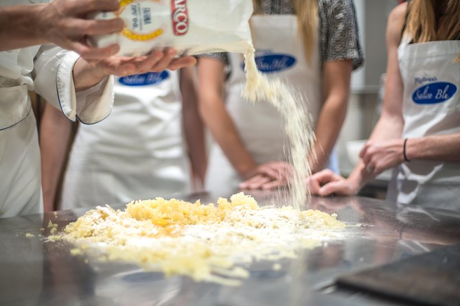 Cooking Lesson in Bellagio with famous Chef Luigi Gandola - Timing, meeting point, and transport