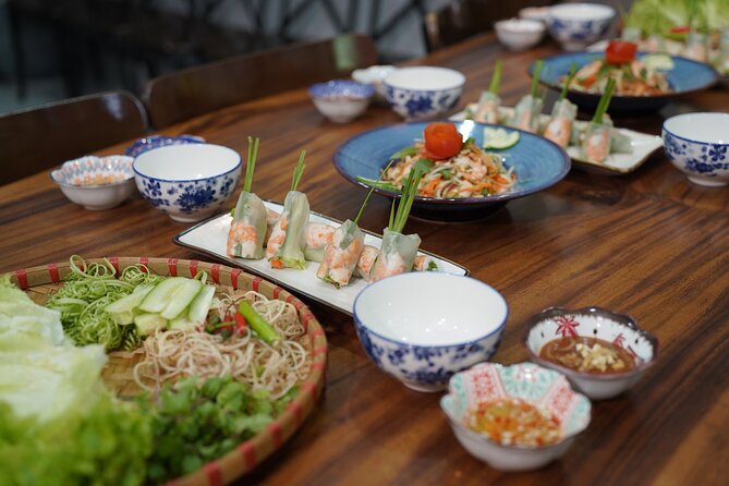 Cooking School from Hoi An/ Da Nang - Timing, transfers, and group size