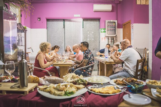 Cortecorbo Irpinia-wines: tour of the vineyards- Cooking class- wine tasting - Starting at Piazza Tasso and heading inland