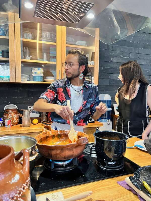 Coyocán: Market Tour and Cooking Class - Inside Coyoacán’s colorful market