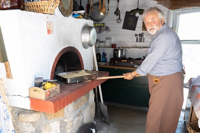 Cretan Cooking Class and Dinner: Evening in a Rethymno Home - What makes this Cretan cooking evening different