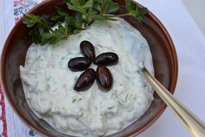 Cretan Cooking Class and Dinner: Evening in a Rethymno Home - Homemade cheese and the pleasure of simple methods